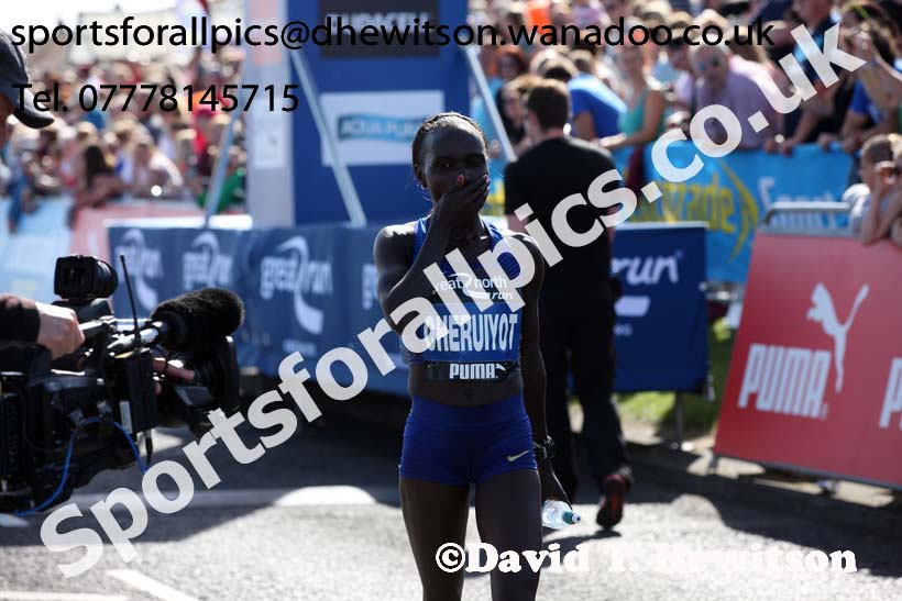 Womens Great North Run. Photo: David T. Hewitson/Sports for All Pics